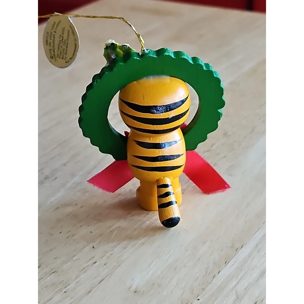 Vintage‎ GARFIELD Wooden Christmas Ornament 1981 United Feature Syndicate Dakin